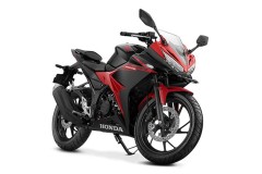 Honda CBR150R bỏ xa Yamaha R15 và Suzuki GSX-R150 trong cuộc chạy đua về doanh số