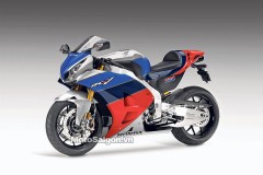 Honda V4 RVF1000 và CBR1000RR 2018 FireBlade chuẩn bị ra mắt?