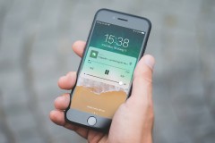 Hướng dẫn phát video từ YouTube mà không cần mở sáng màn hình iPhone, iPad sử dụng iOS 11
