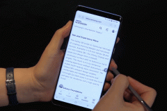 Sử dụng tính năng dịch thuật S Pen Translate trên Galaxy Note 8