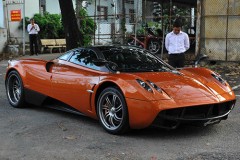 Đại gia Minh "Nhựa" rao bán siêu xe Pagani Huayra với giá 114 tỷ đồng