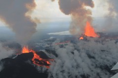 Núi lửa lớn nhất Iceland sắp phun trào