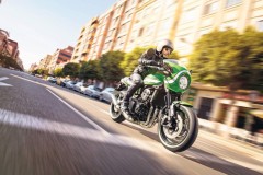 Mô tô hoài cổ Kawasaki Z900RS CAFE đậm chất thể thao