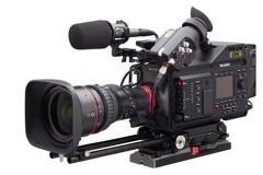 Sharp ra mắt máy quay 8k đầu tiên với giá 77 ngàn USD