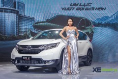Siêu mẫu Minh Triệu sánh bước ra mắt Honda CR-V 2018 thế hệ mới