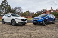 So sánh Honda CR-V và Mazda CX-5 2017: Ai là người chiến thắng?