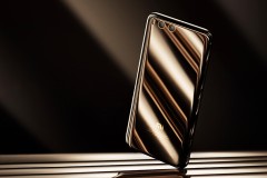 Xiaomi Mi 7: Màn hình AMOLED 6 inch, Snapdragon 845, camera kép, pin 3.750 mAh