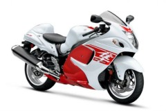 Suzuki GSX-1300R Hayabusa: cập nhật về thẩm mỹ với 2 tùy chọn màu