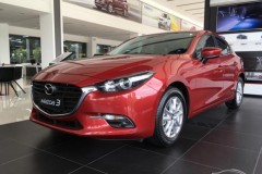 Mazda3 2017 và Corolla Altis 2017: Bạn chọn xe nào?
