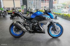 Cận cảnh Kawasaki Z300 ABS 2018 được bổ sung thêm hai màu mới