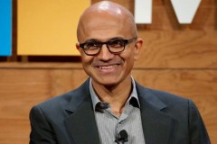 CEO của Microsoft khuyên người dùng iPad nên "Mua một chiếc PC thật sự"