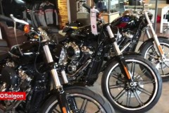 Giá bán các mẫu xe mới của Harley-Davidson 2018 vừa về Việt Nam