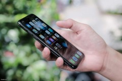 Jony Ive: chúng tôi phải giải quyết những vấn đề rất phức tạp khi thiết kế iPhone X