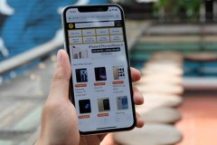 Màn hình đến từ Samsung và được tối ưu hóa bởi Apple, iPhone X nâng tiêu chuẩn màn hình lên ngưỡng mới