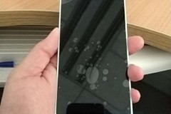 Xiaomi Redmi 5 lại tiếp tục lộ những hình ảnh trên tay thực tế