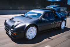 Tay đua Ken Block khoe “đồ chơi” mới Ford RS200