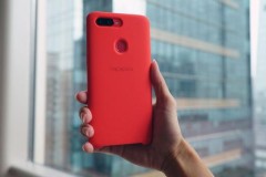 Trên tay OPPO R11s: 6,01-inch tỷ lệ 18:9, camera 20MP, công nghệ AI, pin 3205mAh