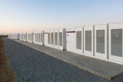 Cánh đồng dự trữ điện 100 MW tại Úc đã hoàn thành trong vòng 100 ngày