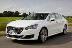 Bảng giá  xe Peugeot: Hầu hết các mẫu xe tại Việt Nam đều giảm giá
