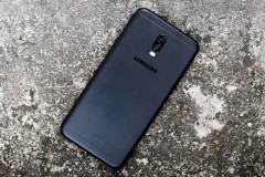 Samsung Galaxy C8: J7+ xách tay, RAM 3GB, giá  chỉ 6tr290