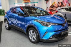 Cận cảnh Toyota C-HR mới được phân phối tại thị trường Malaysia