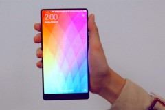 Xiaomi Mi Mix vừa nhận được bản cập nhật MIUI 9 chính thức