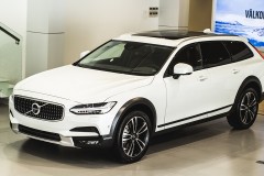 Chiêm ngưỡng Volvo V90 Cross Country 2018 đầu tiên về Việt Nam