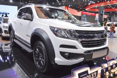 Chevrolet Colorado Centennial Edition phiên bản kỉ niệm 100 năm giá từ 565 triệu đồng
