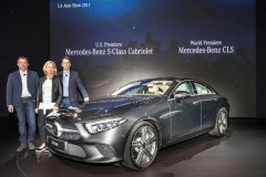 Dàn xe Mercedes-Benz khủng và cặp CLS thế hệ mới đổ bộ Los Angeles