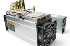 Hàng loạt máy đào Bitcoin có nguồn gốc Trung Quốc về Việt Nam