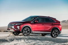 Mitsubishi Eclipse Cross có giá từ 530 triệu đồng