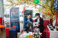Mua Lốp Bridgestone Turanza GR100 - Vi vu cuối năm cùng vali cao cấp