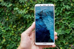 Chiêm ngưỡng Huawei Nova 2s với thiết kế rất đẹp và bóng bẩy