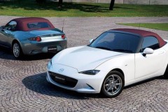 Những chiếc Mazda MX-5 Miata phục hồi sẽ tham dự Tokyo Auto Salon 2018