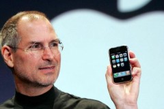 9 năm trước, Apple lần đầu thắng Microsoft trên thị trường hệ điều hành di động