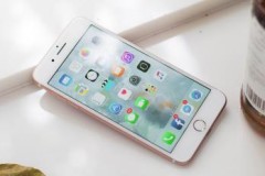 Apple xác nhận chủ ý làm iPhone chạy chậm đi khi pin chai theo thời gian