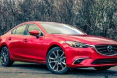 Điên đảo Mazda6 giá 830 triệu, Toyota run sợ