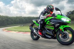 Kawasaki Việt Nam khuyến mãi giảm giá dịp cuối năm 2017