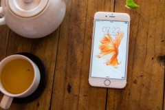 Khóa hình ảnh, video, tài liệu riêng tư bằng Touch ID trên iPhone