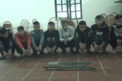 Phú Thọ: Nhóm thanh niên vác dao chặn xe “xin tiền” trên cao tốc khai gì?