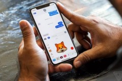 Qualcomm tiếp tục kiện Apple vi phạm ba bằng sáng chế mới