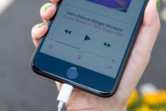 Mẹo nhỏ giúp sạc pin iPhone nhanh hơn thông thường