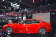 Sedan thể thao KIA Stinger ra mắt thị trường Đông Nam Á, giá từ 2 tỷ đồng