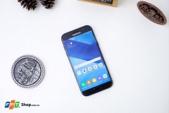 Galaxy A7 2017 và Xperia XA sắp có bản cập nhật mới