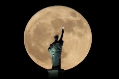 'Trăng Sói' sẽ xuất hiện ở Mỹ vào ngày đầu năm mới