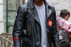 Những sao nam thường xuyên xuất hiện trước công chúng với iPhone