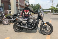 Street Rod độ Stunt với bộ truyền động nhông sên đĩa đầu tiên tại Việt Nam