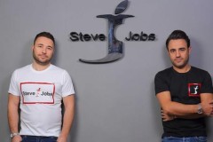 Apple thua cuộc trong vụ kiện đòi lại cái tên "Steve Jobs" của nhà sáng lập
