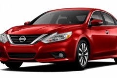Mẫu sedan hạng D Nissan Teana giảm sốc 191 triệu đồng