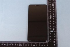 Sharp Aquos S3 xuất hiện hình ảnh thực tế và có “notch” giống iPhone X